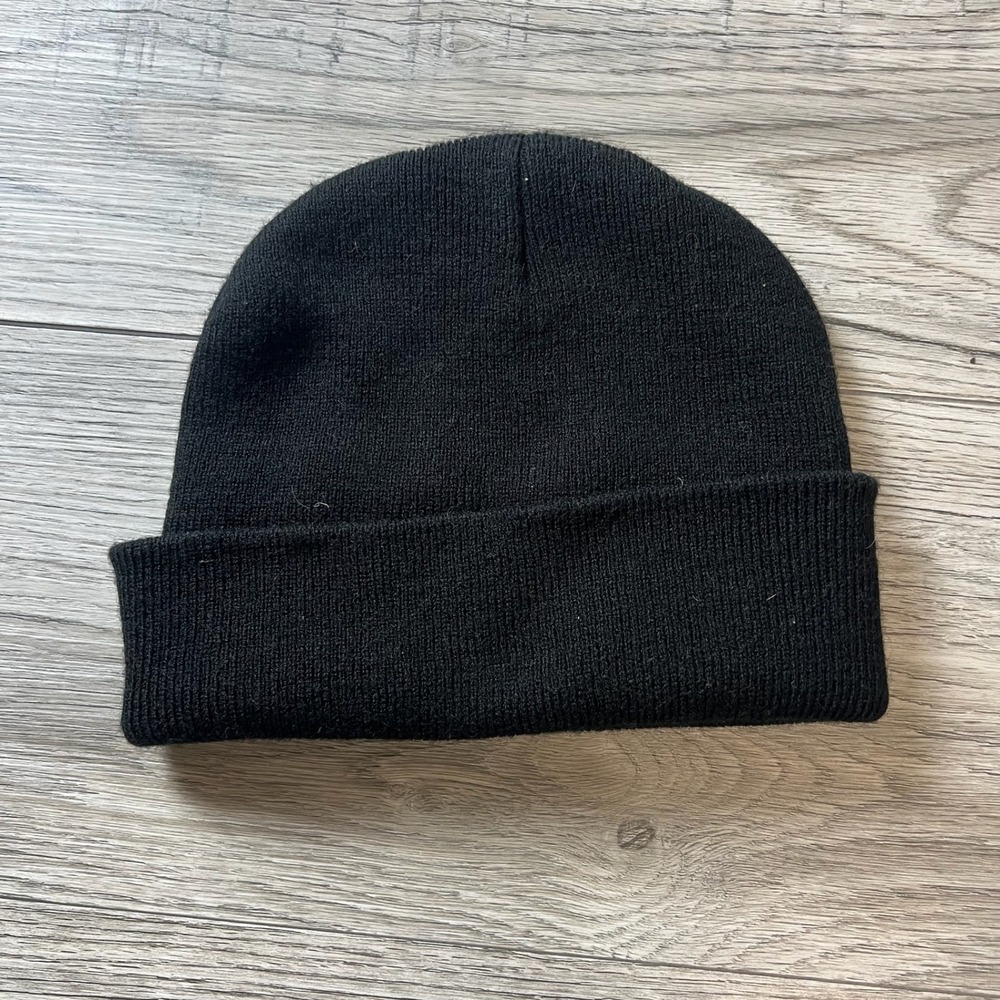 Unbranded Beanie Unisex‎ OS Black Knit Cuffed Winter Hat J36